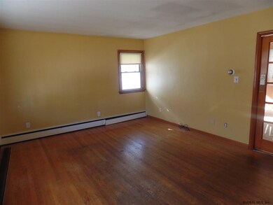 1713 Suffolk Ave, Schenectady, NY 12303 - photo 2