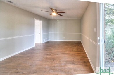 302 W 4th St, Springfield, GA 31329 - photo 7