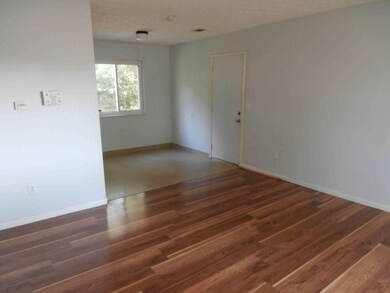 Livingroom/Kitchen