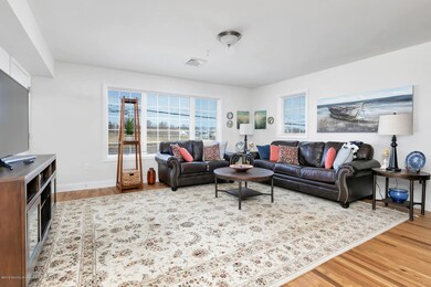 45 Beers St unit 1, Keyport, NJ 07735 - photo 4