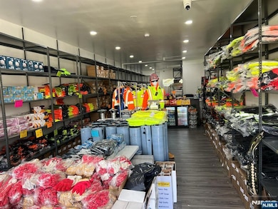 460 Boulevard, Hasbrouck Heights, NJ 07604 - photo 3