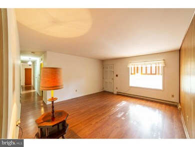 1517 Koffel Rd, Hatfield, PA 19440 - photo 3