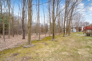 Woodsong_Way_5969_Kalamazoo_49009-35