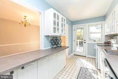 118 Brandon Rd, Baltimore, MD 21212 - photo 6