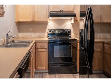 1720 Minda Dr, Eugene, OR 97401 - photo 6