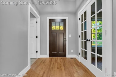 1654 Giddings Rd, Pontiac, MI 48340 - photo 4