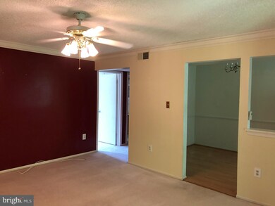 12264 Stevenson Ct, Woodbridge, VA 22192 - photo 7