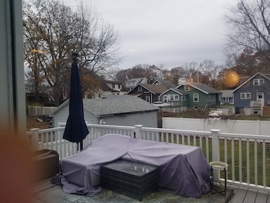 411 Central St, Saugus, MA 01906 - photo 5