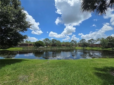 5288 Cypress Ct unit 439, Orlando, FL 32811 - photo 2