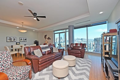 1RoeblingWay804_22