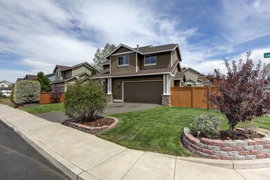 1312 NW 18th St, Redmond, OR 97756 - photo 3