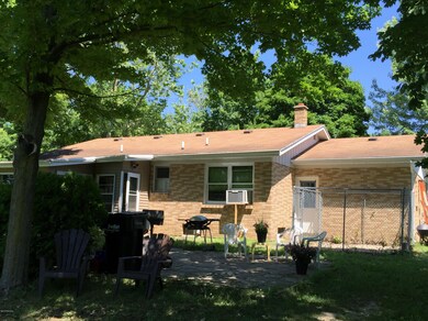 592 79th St, GR, MI JAMIE STRAIGHT 2016-