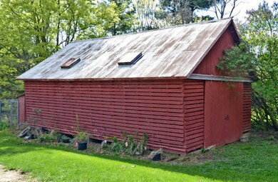 2586 Lalor Rd, Oregon, WI 53575 - photo 7