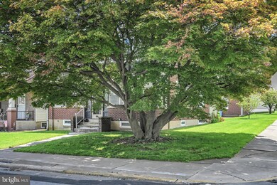 295 Mauch Chunk St, Nazareth, PA 18064 - photo 3