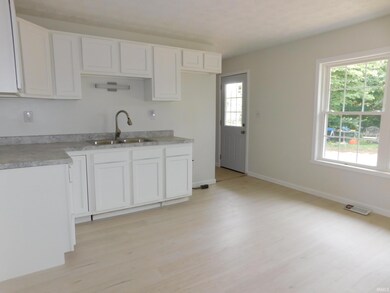 229 W Price St, Gaston, IN 47342 - photo 6