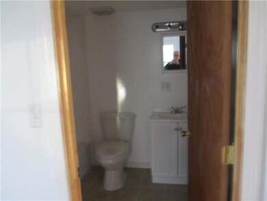 8 Howard St, Cranston, RI 02920 - photo 5