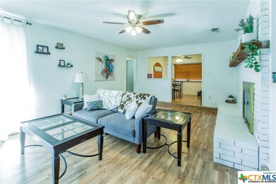 2302 Phyllis Dr, Copperas Cove, TX 76522 - photo 4