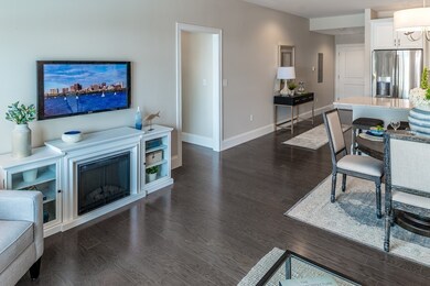 443 Essex St unit 202, Swampscott, MA 01907 - photo 5