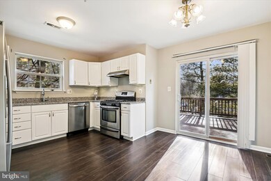 4900 Lockard Dr, Owings Mills, MD 21117 - photo 5