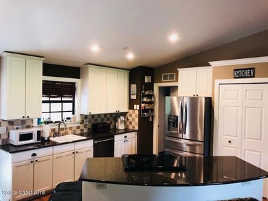 4045 Fenner Rd. - Kitchen