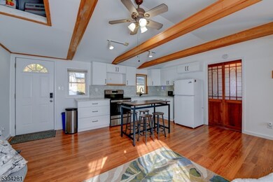 9 Woods Rd, Sandyston, NJ 07826 - photo 5