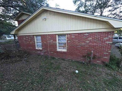 402 La Rose Dr, Mobile, AL 36609 - photo 6