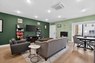 208 Spencer Ave unit 4, Chelsea, MA 02150 - photo 4