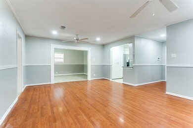 728 Dezso Dr, Alvin, TX 77511 - photo 6