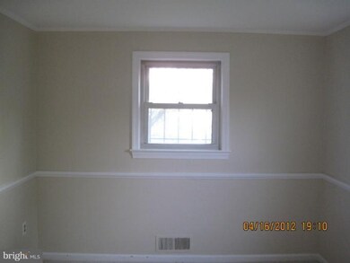 6516 Red Top Rd, Hyattsville, MD 20783 - photo 4