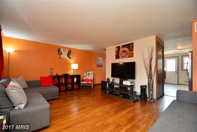 940 Foxridge Ln, Essex, MD 21221 - photo 7