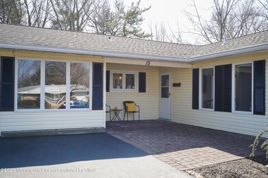 15 Deerfield Ln, Matawan, NJ 07747 - photo 4
