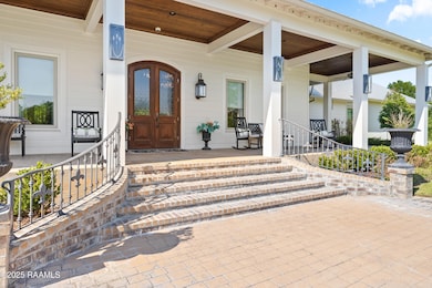 235 N Fieldspan, Scott