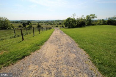 221 Old Grade Rd, Strasburg, VA 22657 - photo 2