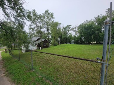 1634 14th Ave SE, Cedar Rapids, IA 52401 - photo 7