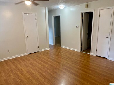 520 Meharg St, Weaver, AL 36277 - photo 2