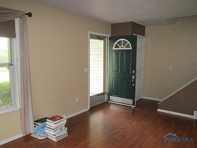 4452 Cullen Ln, Toledo, OH 43611 - photo 2