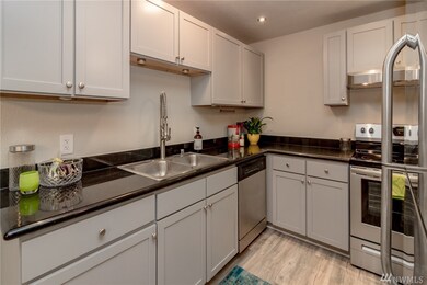 23717 12th Place S unit 1901, Des Moines, WA 98198 - photo 6