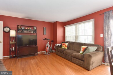 7718 Groveland Heights Ct, Springfield, VA 22153 - photo 4