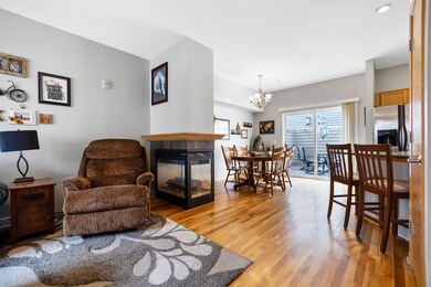 58 S Gardens Way unit 410, Fitchburg, WI 53711 - photo 7