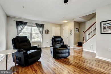 1133 Shortleaf Cir, Sykesville, MD 21784 - photo 2