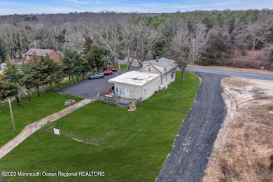 1064 Maxim Southard Rd, Howell, NJ 07731 - photo 2