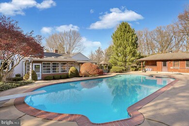 1152 Cedar Top Rd, Reading, PA 19607 - photo 5