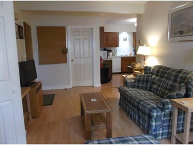 236 #1 So Prospect St, Burlington, VT 05401 - photo 4
