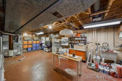 222 W Elm St, Wheaton, IL 60189 - photo 2