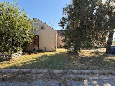 2601 E Maine Ave, Enid, OK 73701 - photo 2