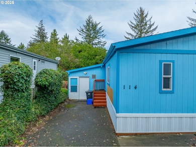 114 Marino Dr, Coos Bay, OR 97420 - photo 3