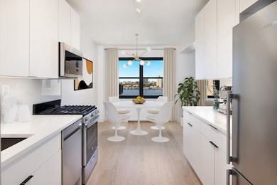 Schwab House unit 15HW, New York, NY 10023 - photo 6