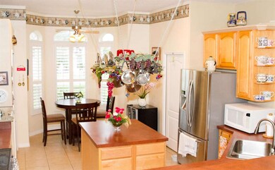 Kitchen 2-100