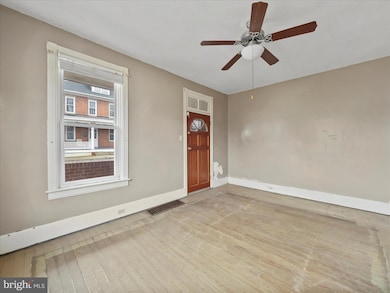 14 Avalon Ave, Hagerstown, MD 21740 - photo 6