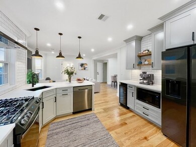 644 Adams St unit 3, Dorchester, MA 02122 - photo 2